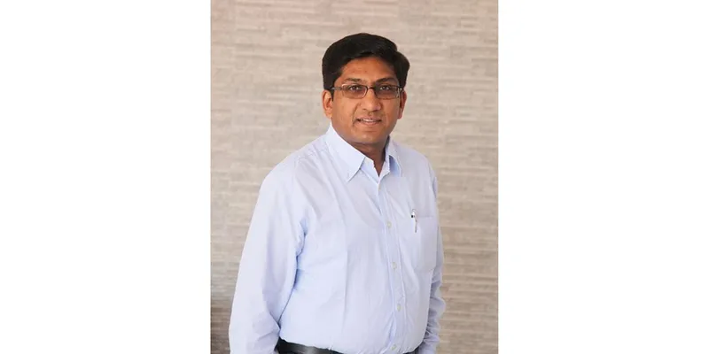 Shri Navneet Garg (Executive Director)